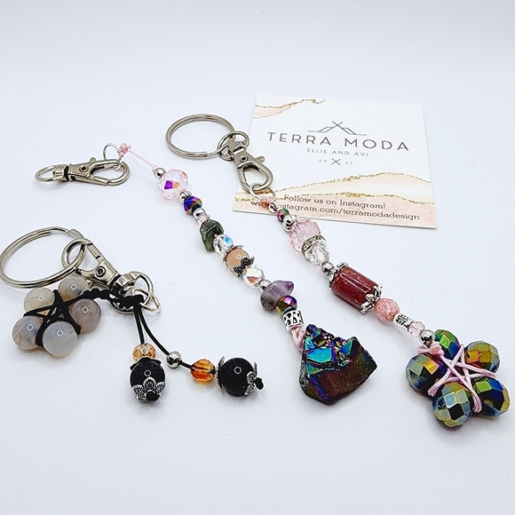 Druzy and Amethyst Keychain / Phone Jewelry - Picture 2 of 5